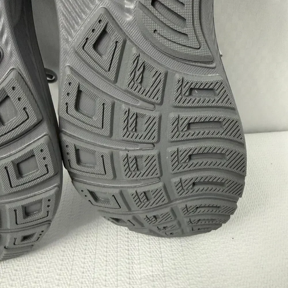 Brooks new without